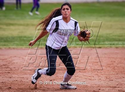 Thumbnail 1 in Pacifica vs. Agoura photogallery.