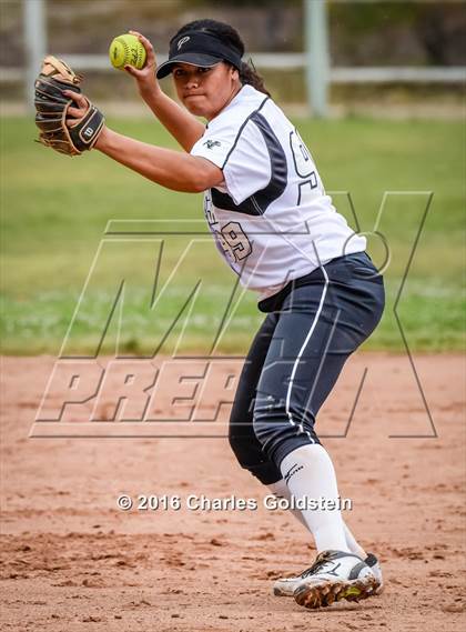 Thumbnail 3 in Pacifica vs. Agoura photogallery.