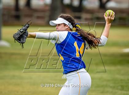 Thumbnail 1 in Pacifica vs. Agoura photogallery.