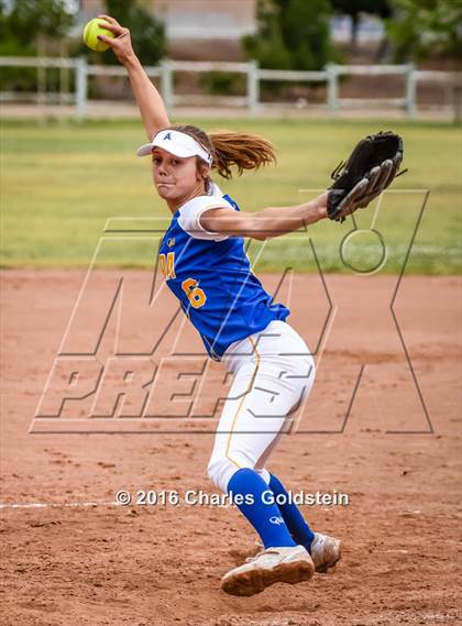 Thumbnail 3 in Pacifica vs. Agoura photogallery.