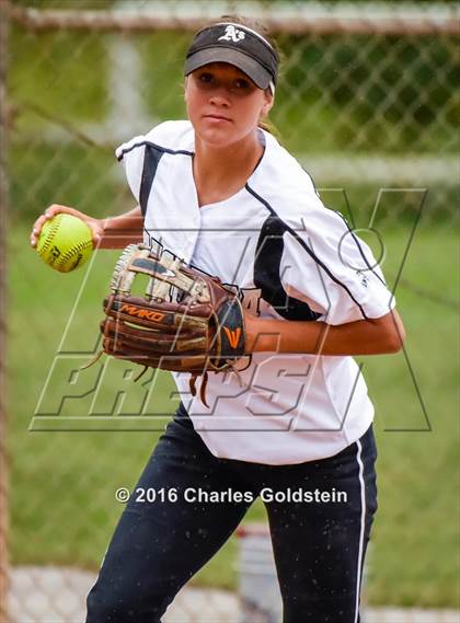 Thumbnail 1 in Pacifica vs. Agoura photogallery.