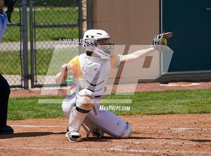Thumbnail 1 in Floyd Central @ Avon photogallery.
