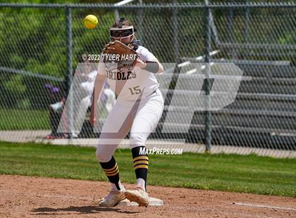 Thumbnail 3 in Floyd Central @ Avon photogallery.
