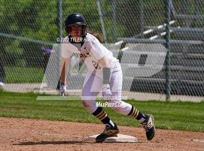 Thumbnail 2 in Floyd Central @ Avon photogallery.