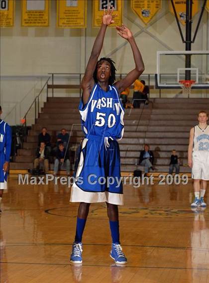 Thumbnail 3 in Pinckneyville vs. Vashon (Best of the Midwest Shootout) photogallery.