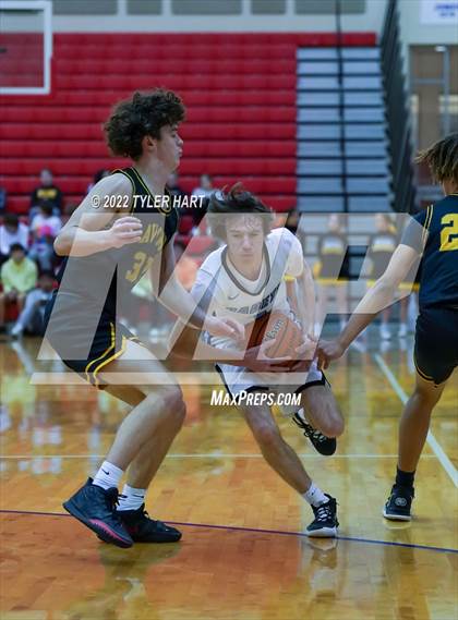 Thumbnail 2 in Cascade vs. Avon (Hendricks County Tournament) photogallery.