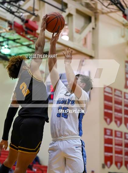 Thumbnail 3 in Cascade vs. Avon (Hendricks County Tournament) photogallery.