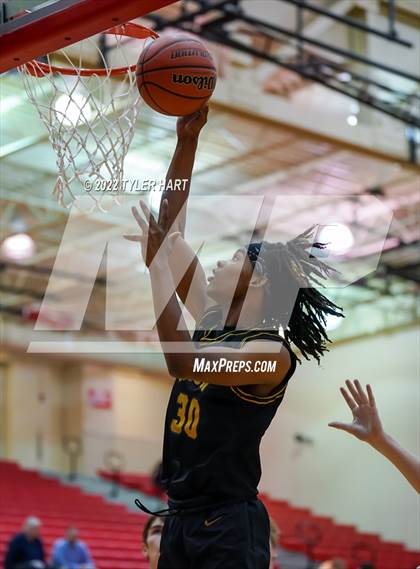 Thumbnail 3 in Cascade vs. Avon (Hendricks County Tournament) photogallery.