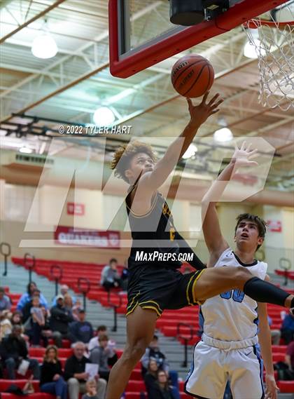 Thumbnail 1 in Cascade vs. Avon (Hendricks County Tournament) photogallery.