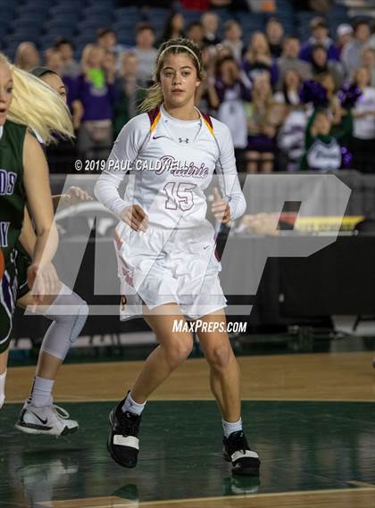 Thumbnail 1 in Edmonds-Woodway vs. Prairie (WIAA 3A Quarterfinal) photogallery.