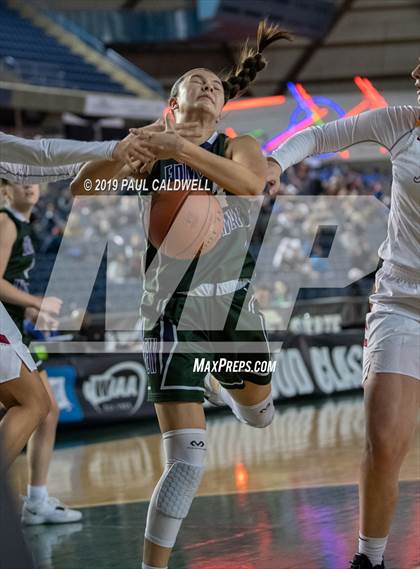 Thumbnail 2 in Edmonds-Woodway vs. Prairie (WIAA 3A Quarterfinal) photogallery.