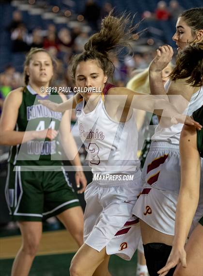 Thumbnail 2 in Edmonds-Woodway vs. Prairie (WIAA 3A Quarterfinal) photogallery.