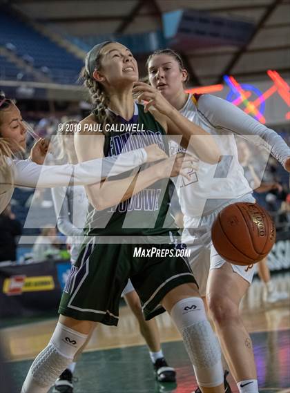 Thumbnail 3 in Edmonds-Woodway vs. Prairie (WIAA 3A Quarterfinal) photogallery.