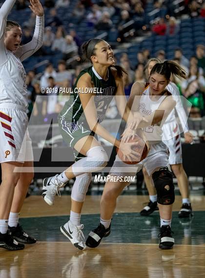 Thumbnail 1 in Edmonds-Woodway vs. Prairie (WIAA 3A Quarterfinal) photogallery.