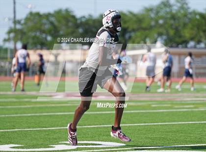 Thumbnail 3 in A&M Consolidated vs Austin (Texas 7 on 7 State Qualifier) photogallery.