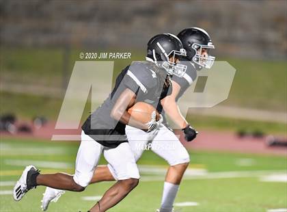 Thumbnail 1 in Ellison @ Vandegrift Black photogallery.