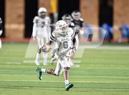Thumbnail 3 in Ellison @ Vandegrift Black photogallery.