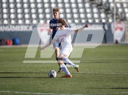 Thumbnail 1 in Liberty Common vs. Kent Denver (CHSAA 3A State Final) photogallery.