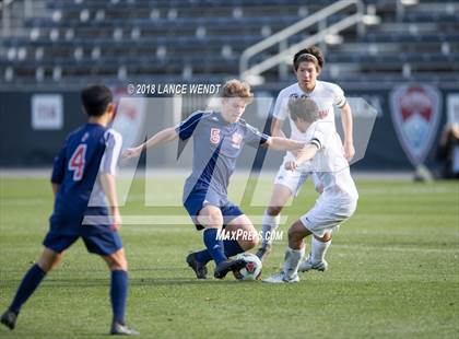 Thumbnail 1 in Liberty Common vs. Kent Denver (CHSAA 3A State Final) photogallery.