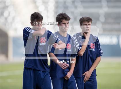 Thumbnail 3 in Liberty Common vs. Kent Denver (CHSAA 3A State Final) photogallery.