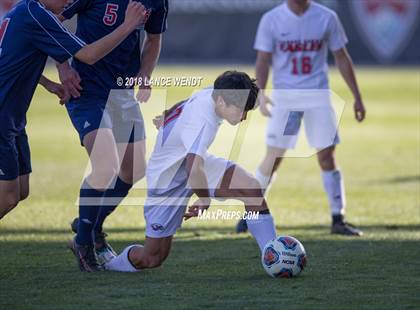 Thumbnail 1 in Liberty Common vs. Kent Denver (CHSAA 3A State Final) photogallery.