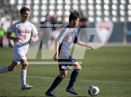 Thumbnail 1 in Liberty Common vs. Kent Denver (CHSAA 3A State Final) photogallery.