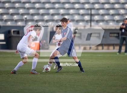 Thumbnail 2 in Liberty Common vs. Kent Denver (CHSAA 3A State Final) photogallery.