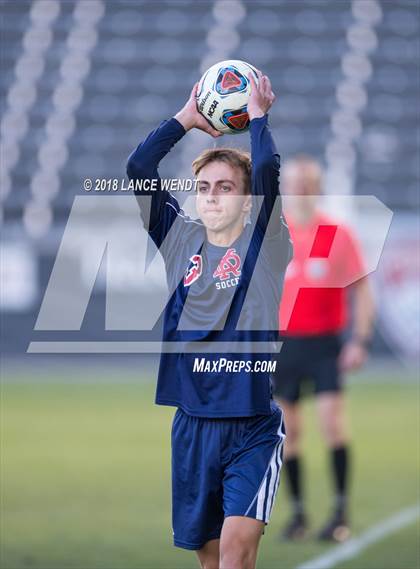 Thumbnail 1 in Liberty Common vs. Kent Denver (CHSAA 3A State Final) photogallery.