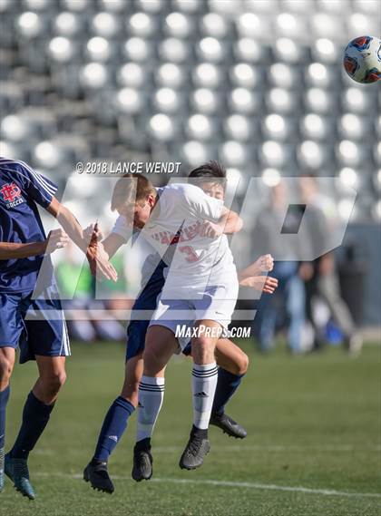Thumbnail 1 in Liberty Common vs. Kent Denver (CHSAA 3A State Final) photogallery.