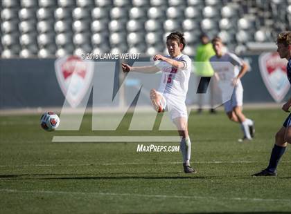 Thumbnail 3 in Liberty Common vs. Kent Denver (CHSAA 3A State Final) photogallery.