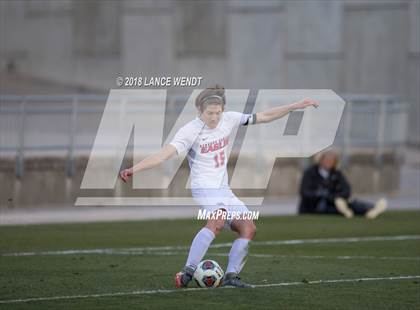 Thumbnail 2 in Liberty Common vs. Kent Denver (CHSAA 3A State Final) photogallery.