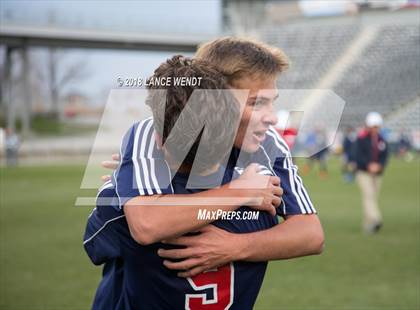 Thumbnail 1 in Liberty Common vs. Kent Denver (CHSAA 3A State Final) photogallery.