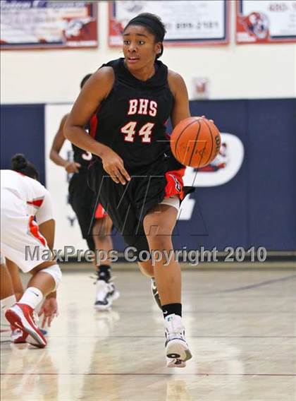 Thumbnail 2 in Bolingbrook vs. Mater Dei (Nike Tournament of Champions) photogallery.