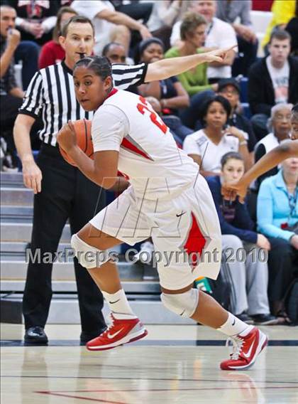 Thumbnail 2 in Bolingbrook vs. Mater Dei (Nike Tournament of Champions) photogallery.
