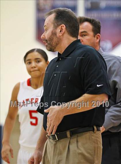 Thumbnail 2 in Bolingbrook vs. Mater Dei (Nike Tournament of Champions) photogallery.