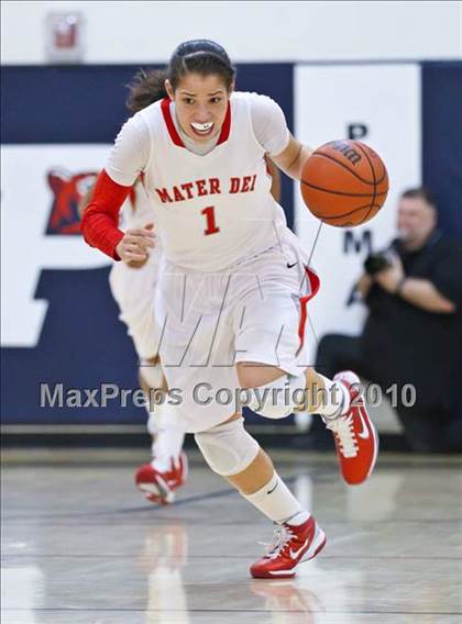Thumbnail 3 in Bolingbrook vs. Mater Dei (Nike Tournament of Champions) photogallery.