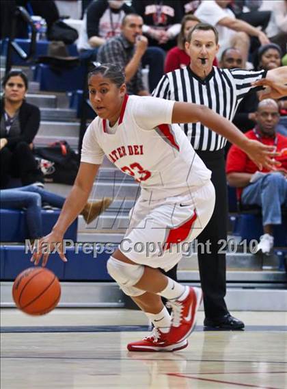 Thumbnail 1 in Bolingbrook vs. Mater Dei (Nike Tournament of Champions) photogallery.
