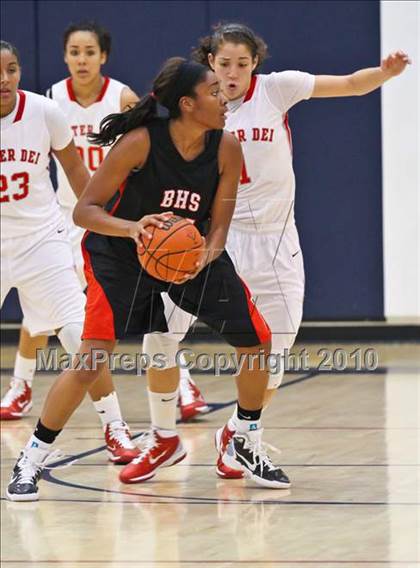 Thumbnail 3 in Bolingbrook vs. Mater Dei (Nike Tournament of Champions) photogallery.
