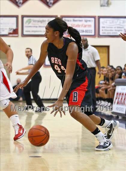 Thumbnail 2 in Bolingbrook vs. Mater Dei (Nike Tournament of Champions) photogallery.