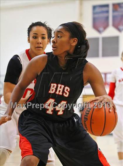 Thumbnail 1 in Bolingbrook vs. Mater Dei (Nike Tournament of Champions) photogallery.