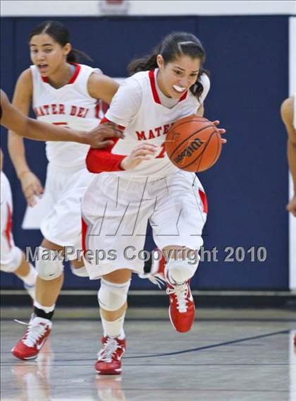 Thumbnail 3 in Bolingbrook vs. Mater Dei (Nike Tournament of Champions) photogallery.
