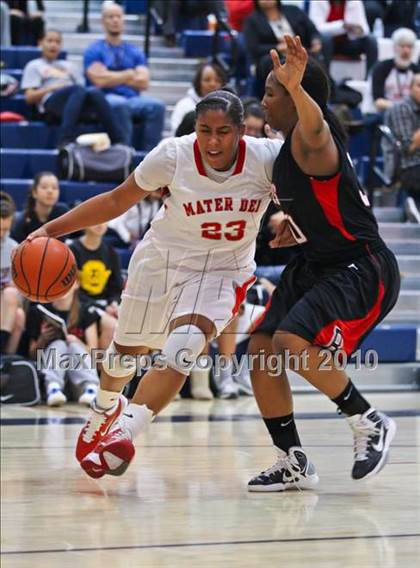Thumbnail 3 in Bolingbrook vs. Mater Dei (Nike Tournament of Champions) photogallery.