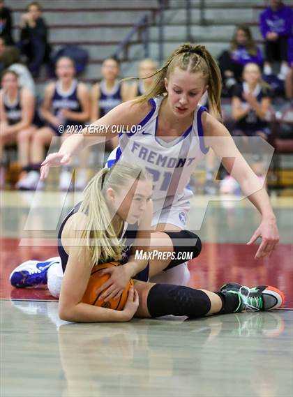 Thumbnail 3 in Corner Canyon vs. Fremont (Beetdigger Classic) photogallery.