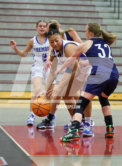 Thumbnail 3 in Corner Canyon vs. Fremont (Beetdigger Classic) photogallery.