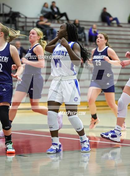 Thumbnail 2 in Corner Canyon vs. Fremont (Beetdigger Classic) photogallery.