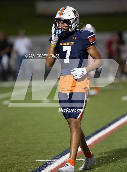 Thumbnail 2 in Valdosta vs Northside photogallery.