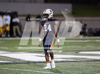 Thumbnail 1 in Valdosta vs Northside photogallery.