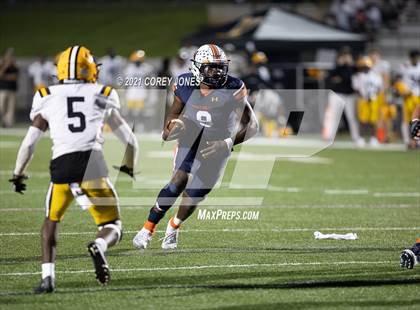 Thumbnail 2 in Valdosta vs Northside photogallery.