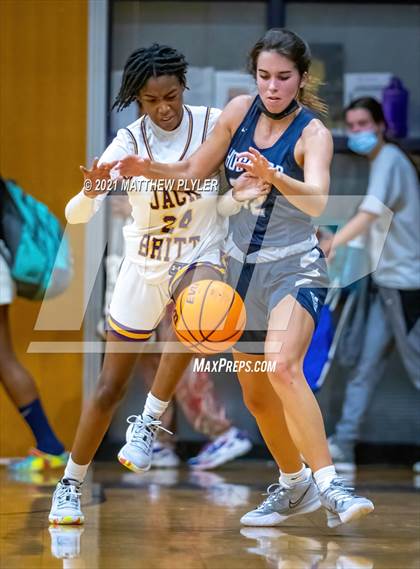 Thumbnail 3 in Hoggard @ Jack Britt photogallery.