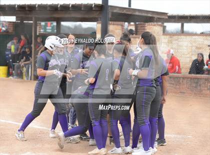 Thumbnail 1 in Southside vs Weslaco photogallery.